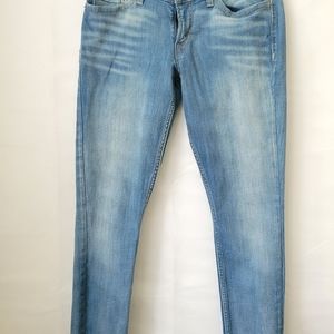 Levis Too Super LowSkinny Jean Size 5